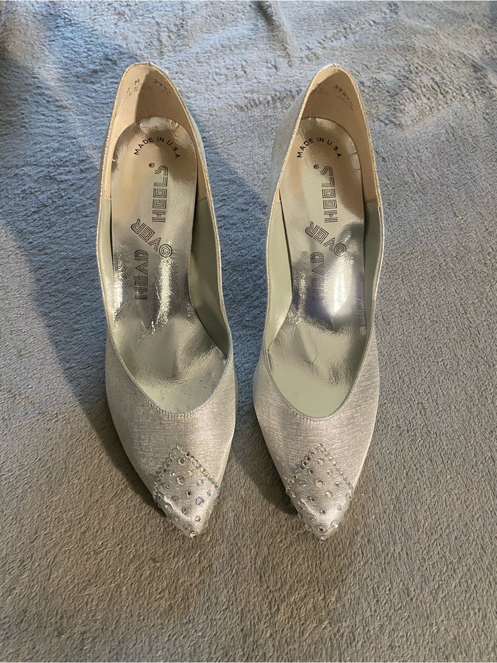 Vintage Head Over Hills Women's Heels Size 10 M Silver Metallic ( may company )